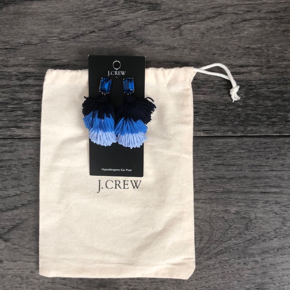 J. Crew blue tassel ombré boho woman’s earrings - Picture 3 of 7